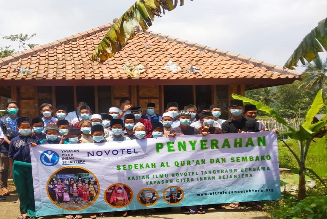 sedekah-Al-Quran-dan-sembako-Novotel tangerang